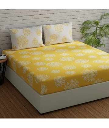 HIDECOR Microfiber 1 Double King Bedsheet with 2 Pillow Covers ( Gold )