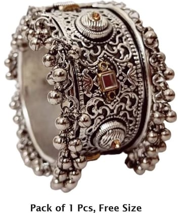 Samridhi DC Silver Bangle ( Pack of 1 )
