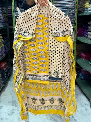 Linen Cotton Suits  Bagru Hand Block Printed Linen Suits With Zari BorderSize:-Top & Dupatta:- Linen Cotton  (2.50+2.50) mtrsBottom :-Cotton 2.50 mtrs