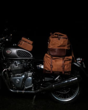 outlaw globe trotter-vintage tan / au