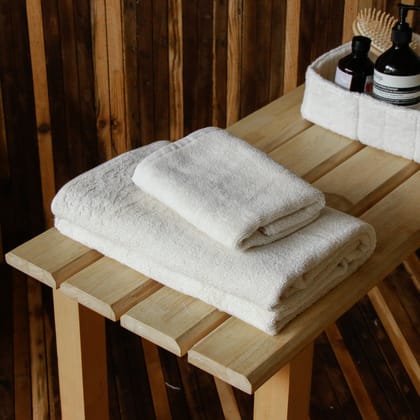Soft Terry Bath Towel-Creme