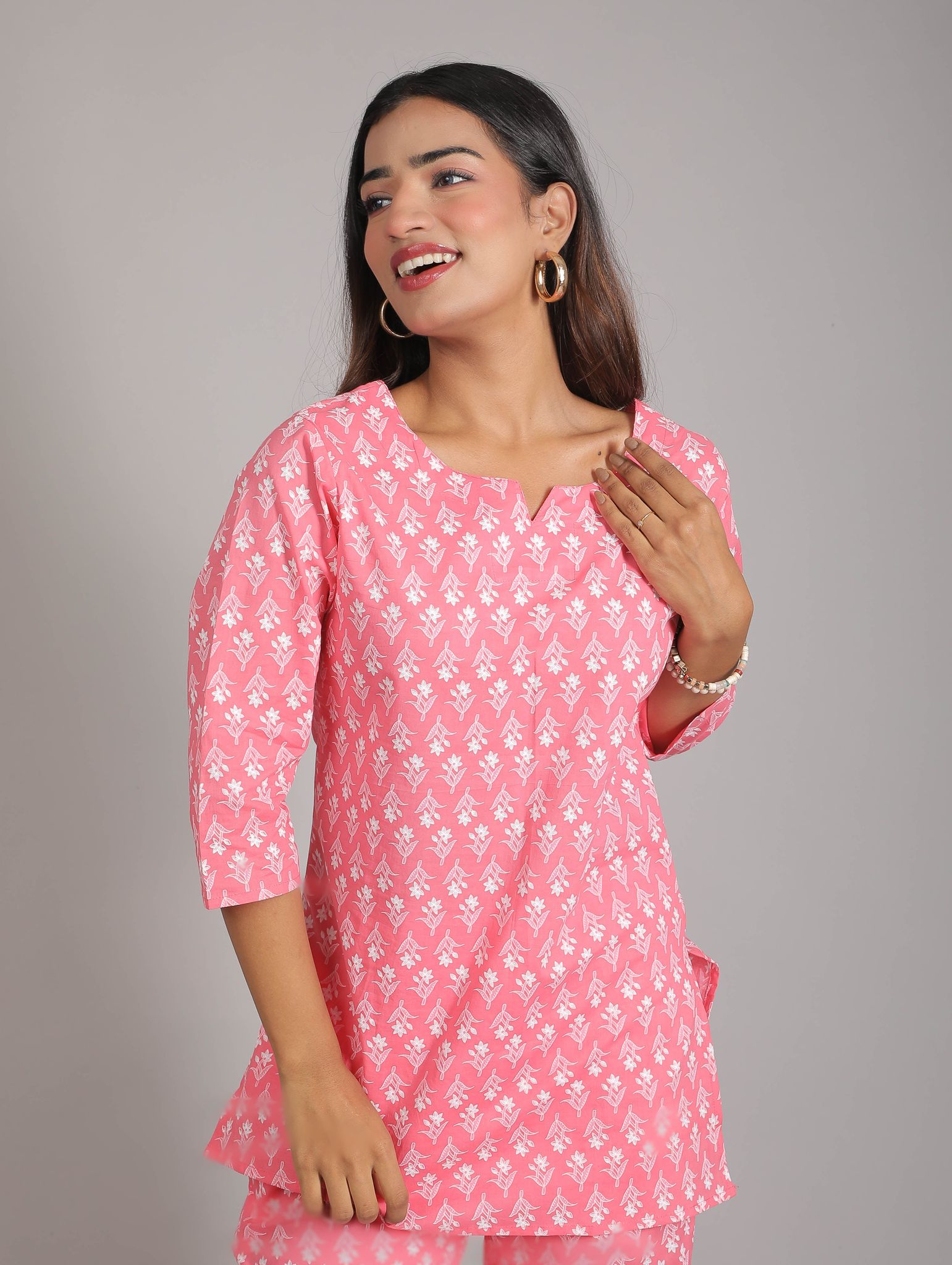 Pink & White Floral Cotton Lounge Set for Women-S