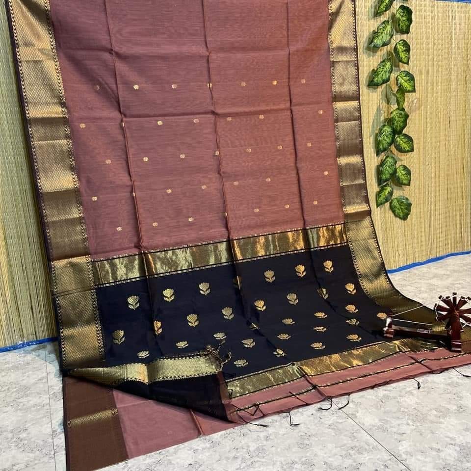 Quaint Pure Maheshwari Silk Handloom Saree Brown & Black