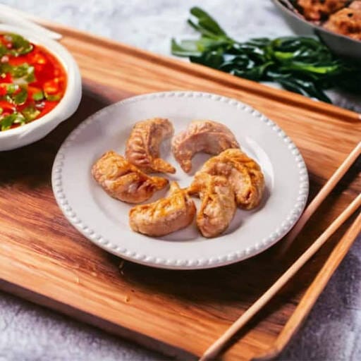 Pan Fried Chicken Wheat Momos