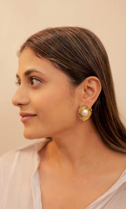 Bold Horizon Pearl Earrings-STAINLESS STEEL / GOLDEN