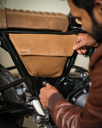 renegade side panel-brown & tobacco / left side panel / in