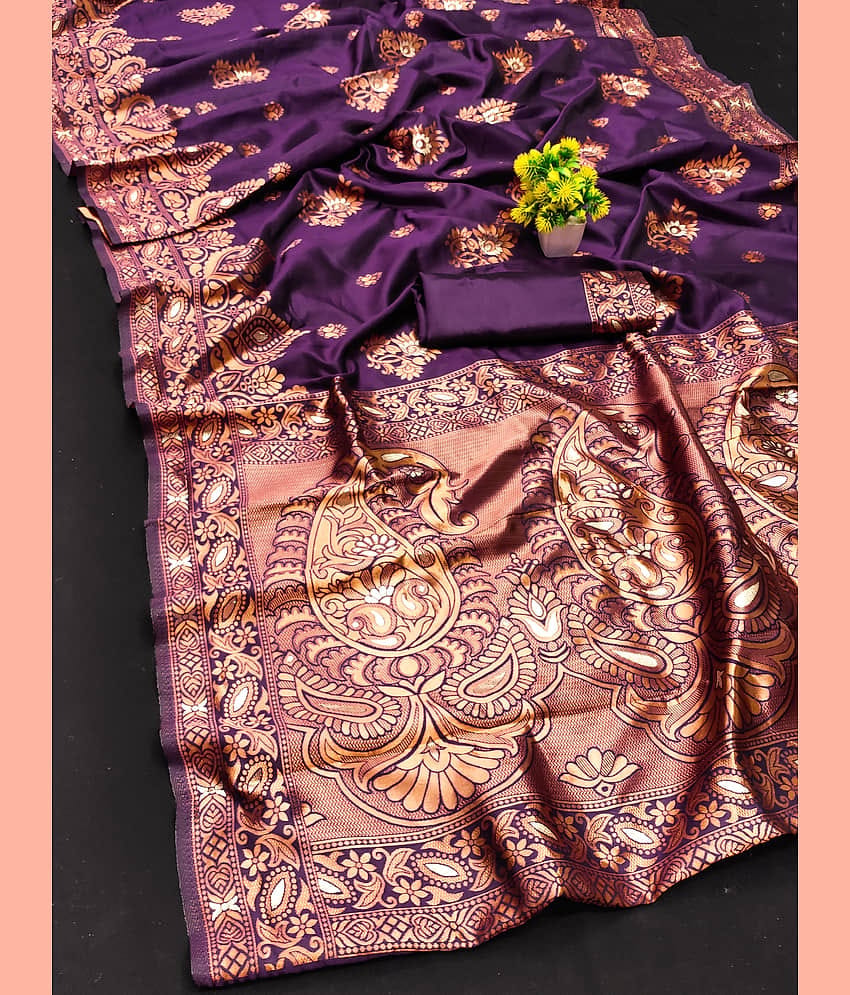 Kanooda Prints Silk Blend Embellished Banarasi saree With Unstitched Blouse Piece ( Rama )