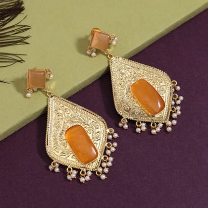 Gold Color Amrapali Earrings-Earring Length: 10.00 CM x Width: 4.60 CM / Gold / Brass With Good Quality Gold Plated