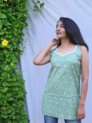 Cardamom Light Green Geometry Cotton Top-XS