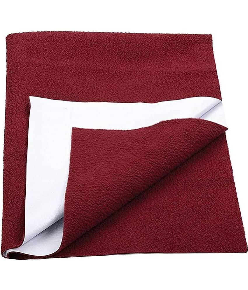 Fratelli - Maroon Microfibre Bed Protector Sheet ( Pack of 1 )
