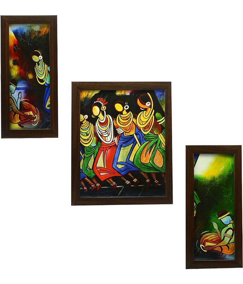 Indianara - Figurative Painting With Frame