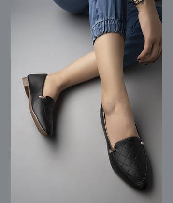 Shoetopia - Cream Women's Casual Ballerinas