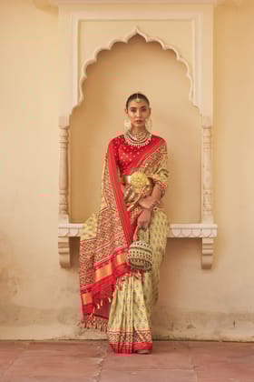 Yellow Digital Patola Silk With Gold Lagdi Patta Saree
