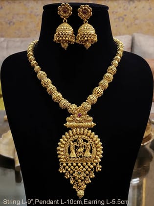 Krishna with nrityangnas pendant in matar bead string set