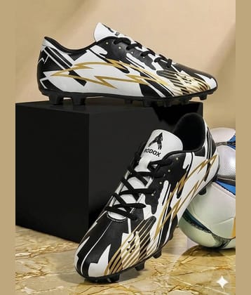 RODOX KICK Gold Football Shoes