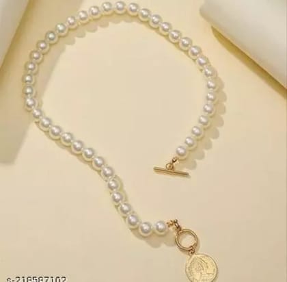 Classic Pearl Necklace with Toggle Clasp And Coin Pendant