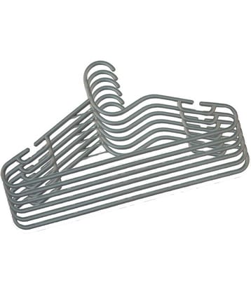 Generic - Plastic Standard Clothes Hangers ( Pack of 1 )