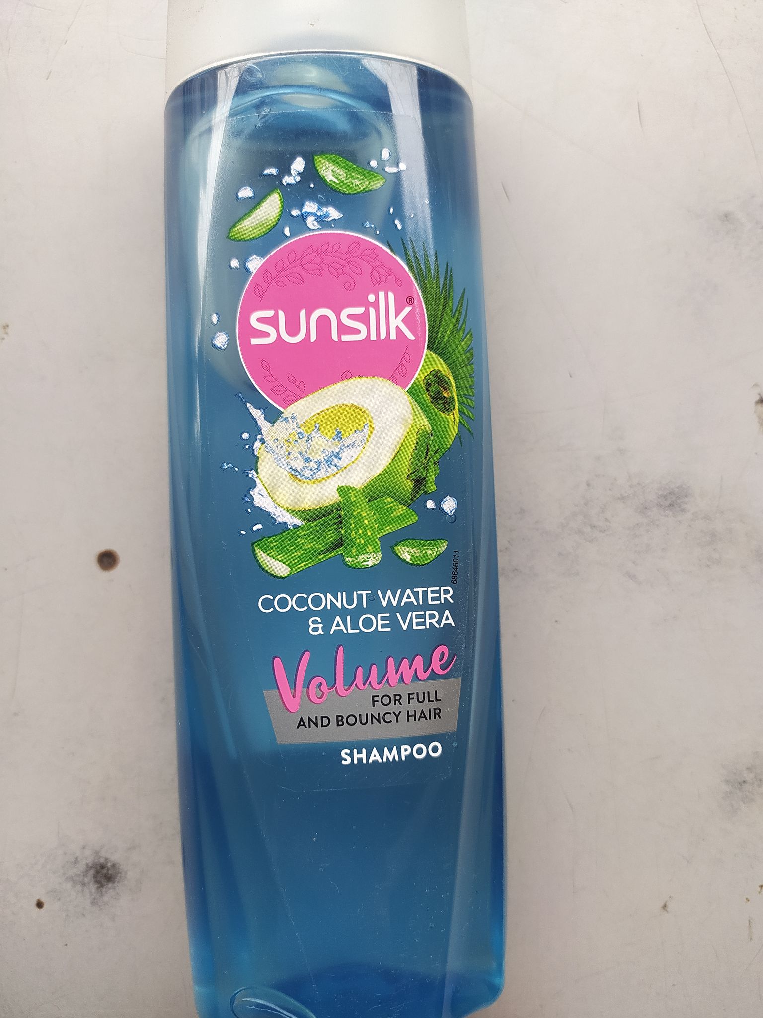 Sunsilk Coconut water & aloe vera For full And bouncy hair Shampoo 