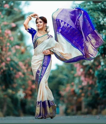 fab woven Art Silk Woven Design Banarasi saree With Unstitched Blouse Piece ( White )