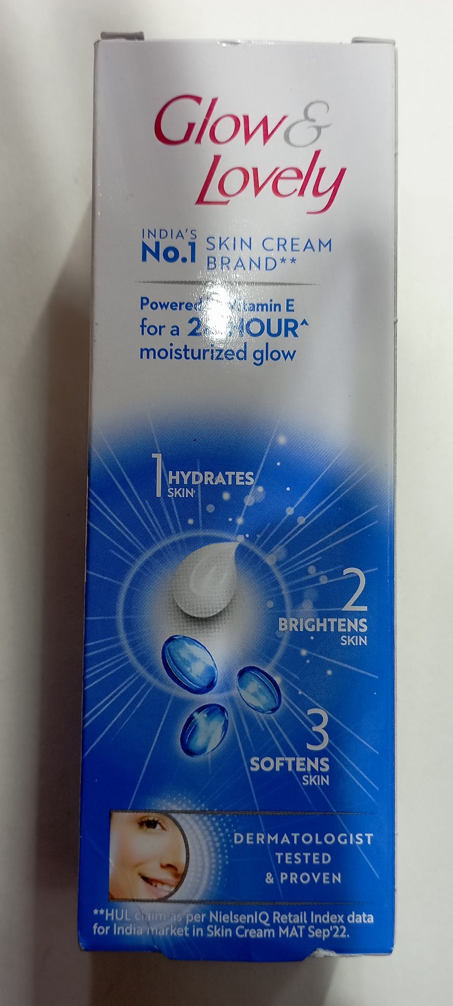 Glow lovely No.1 skin cream Brand powered by vitamin E for a 24 H moisturized glow 50g