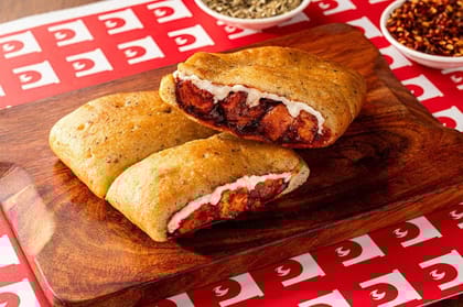 Korean Chicken Tikka Garlic Bread
