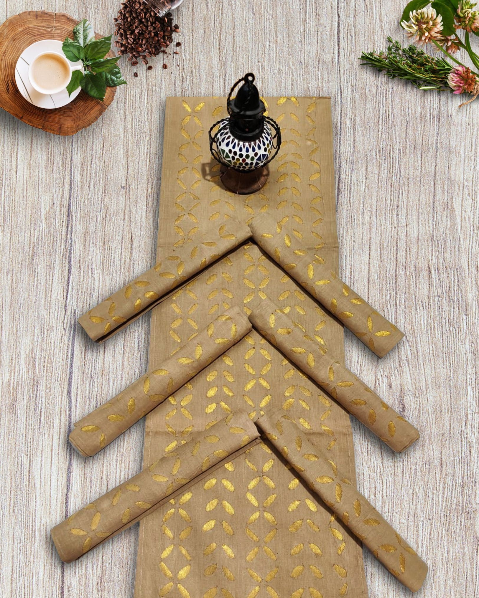 Earthy Cotton Table Runner & Mats Applique Brown