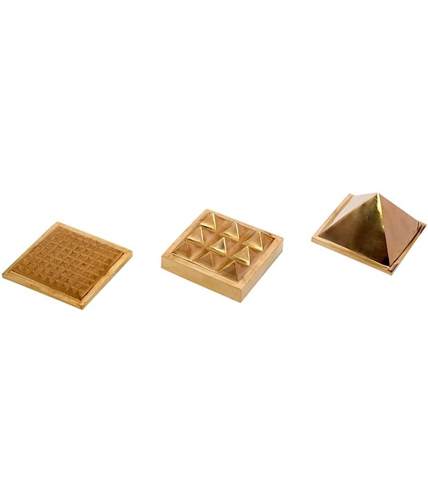 Yak International Brass Pyramid For Good Energy And Gift
