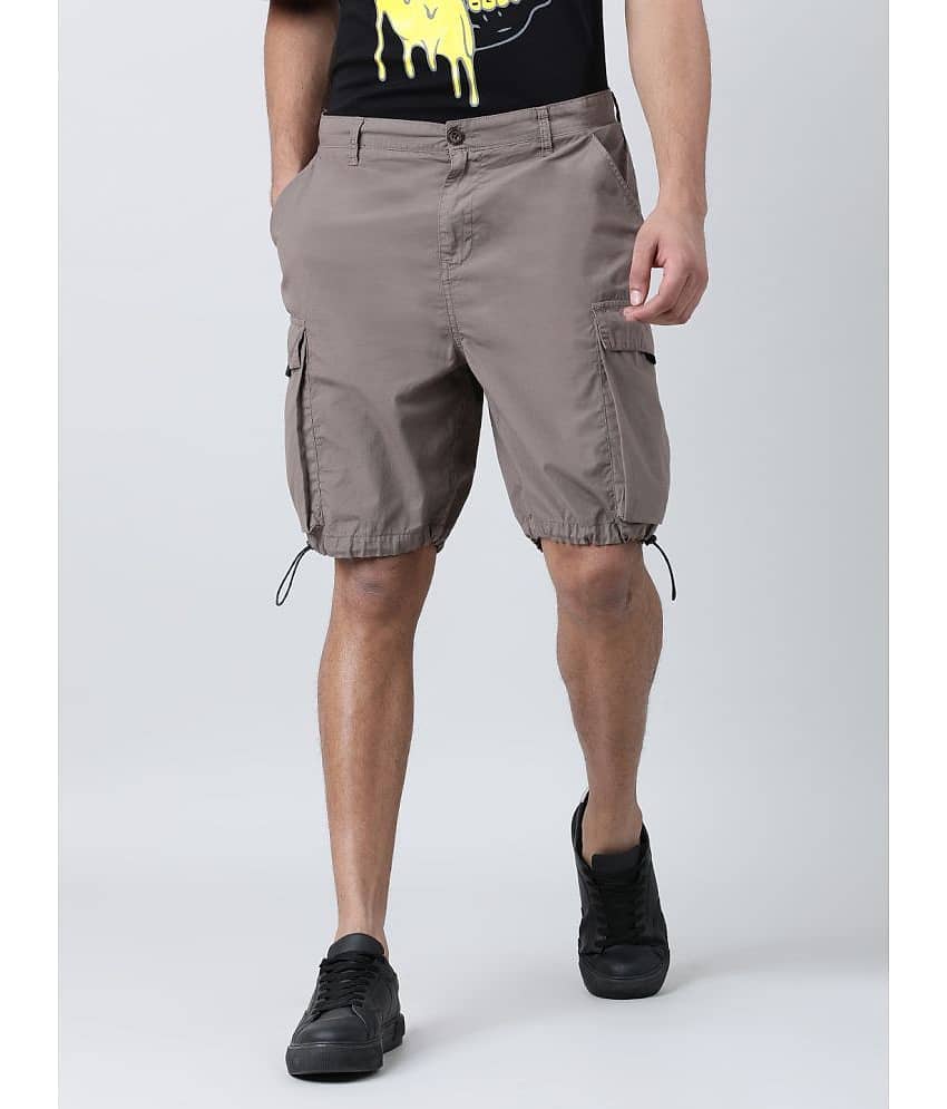 Bene Kleed Men Solid Cargo shorts with adjustable hem