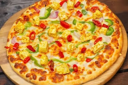 Soya Masala Paneer Pizza