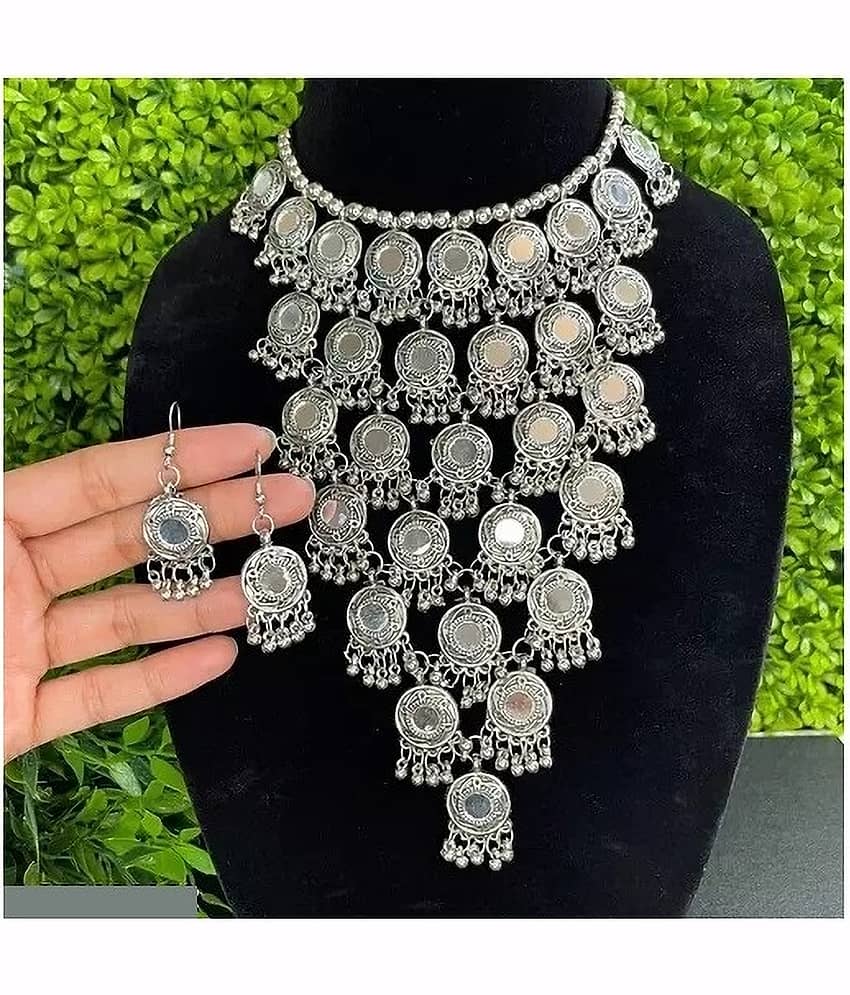 Samridhi DC Silver Alloy Necklace Set ( Pack of 1 )