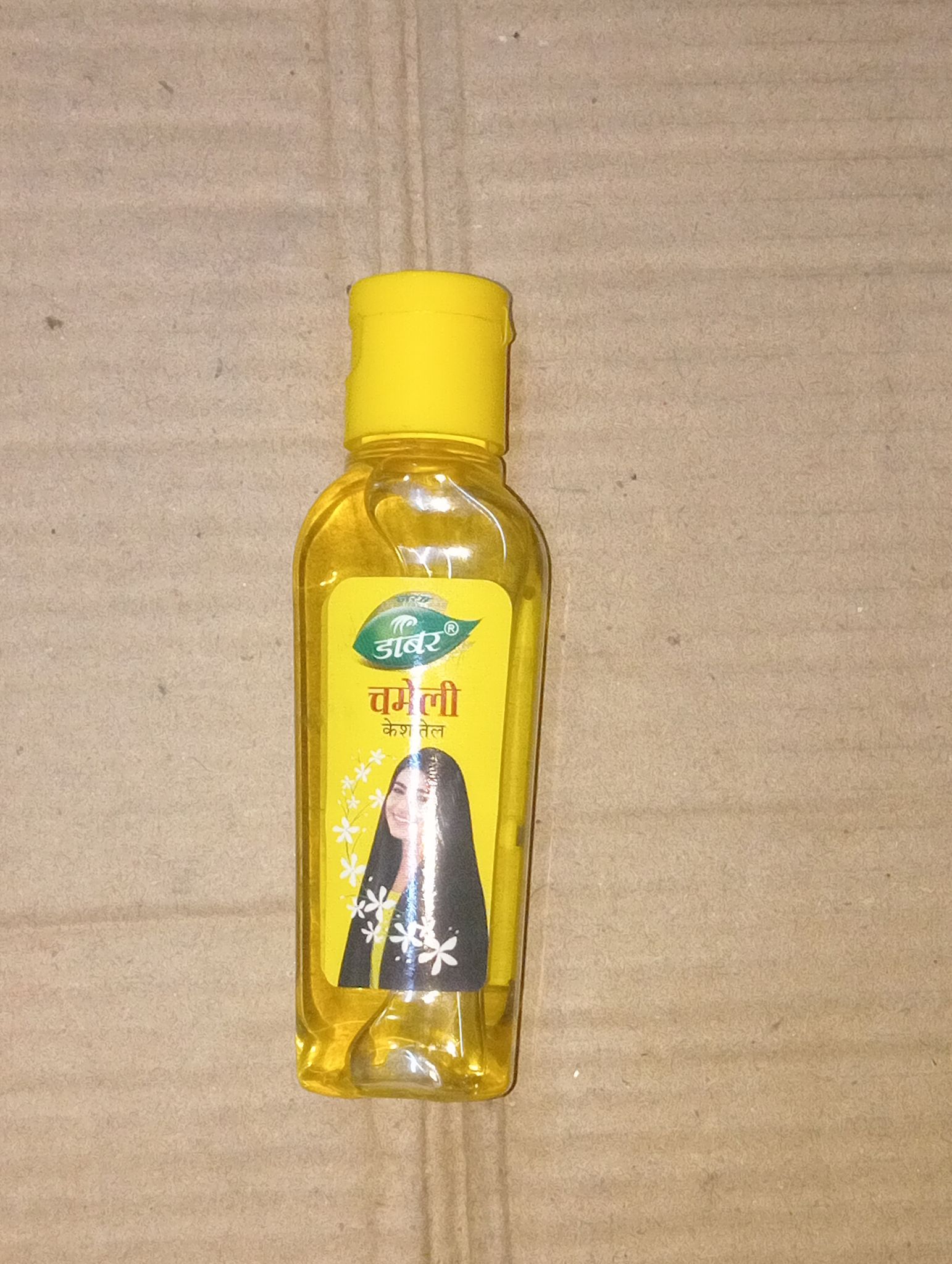 Dabur chameli oil 