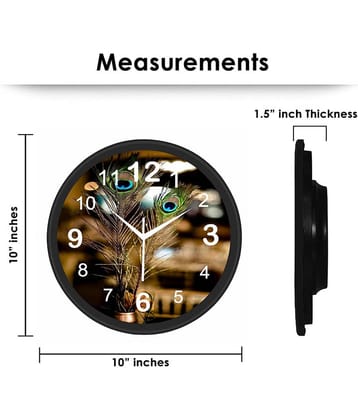 Trendy Homes Circular Analog Wall Clock
