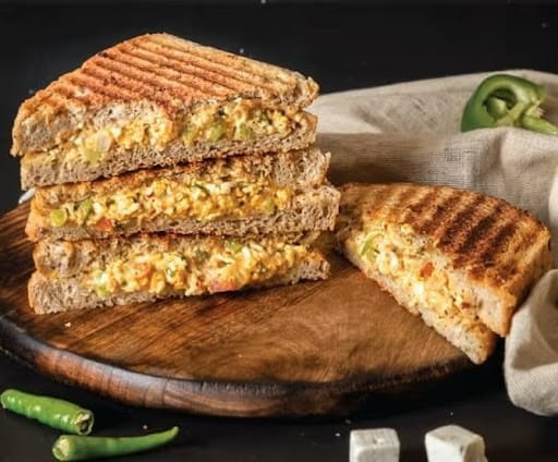 Paneer Sandwich - Low Calorie