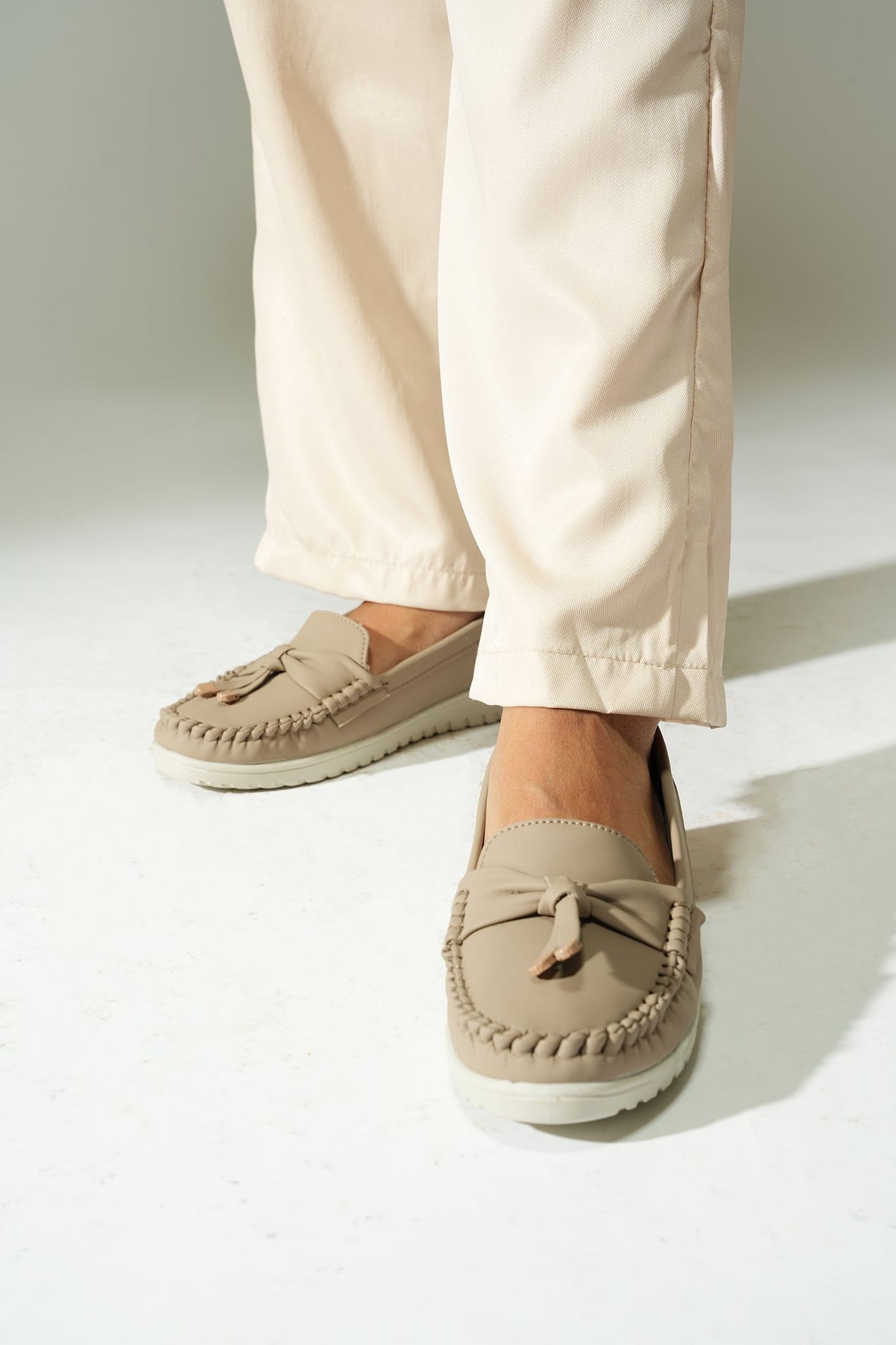 BowBliss-BEIGE / 37