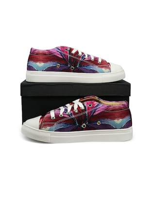 Women Printed Lightweight Canvas Sneakers