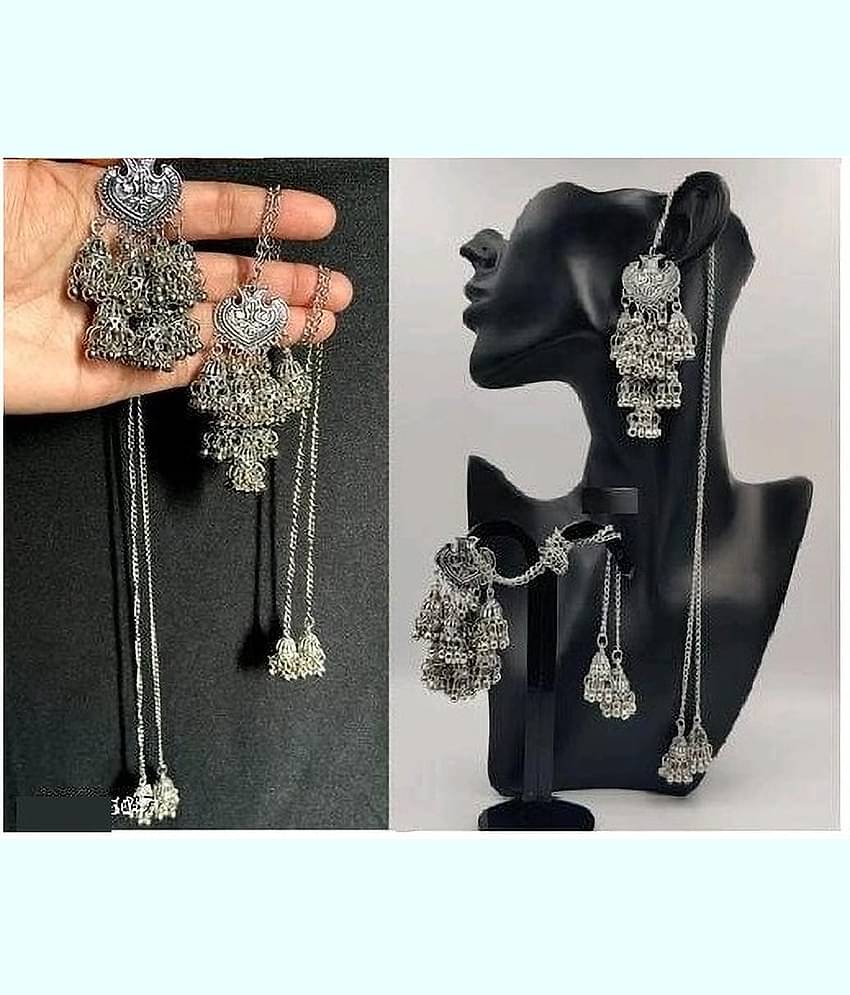 Samridhi DC Silver Drop Earrings ( Pack of 1 )