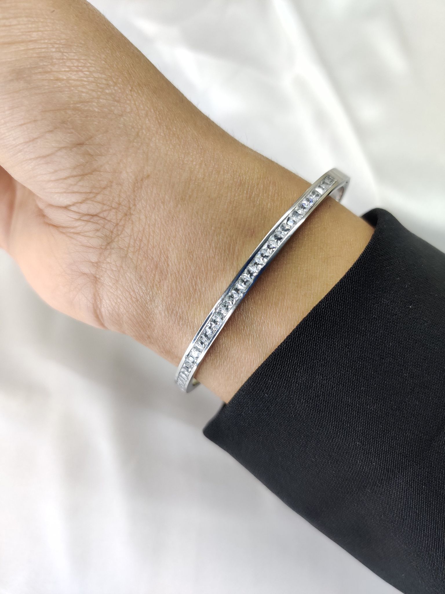 Stones Bracelet-Silver-W- 60mm H-52mm