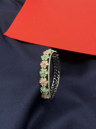 Elegant Bracelet 6773
