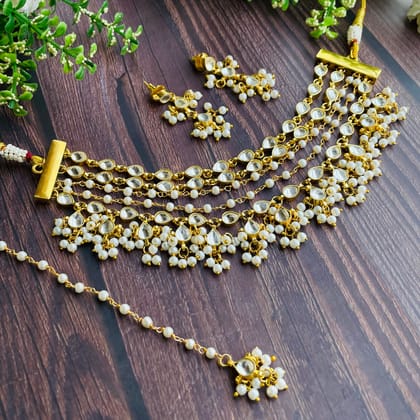 Nayaab aarohi pearl choker