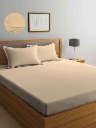 Cream-Coloured Striped 300 TC King Bedsheet with 2 Pillow Covers
