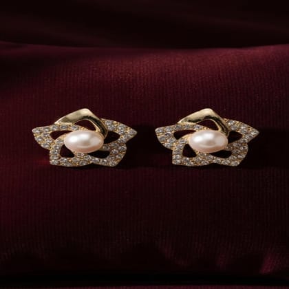 Elayne Pearl Blossom Radiance Studs Elayne Pearl Blossom Radiance Studs