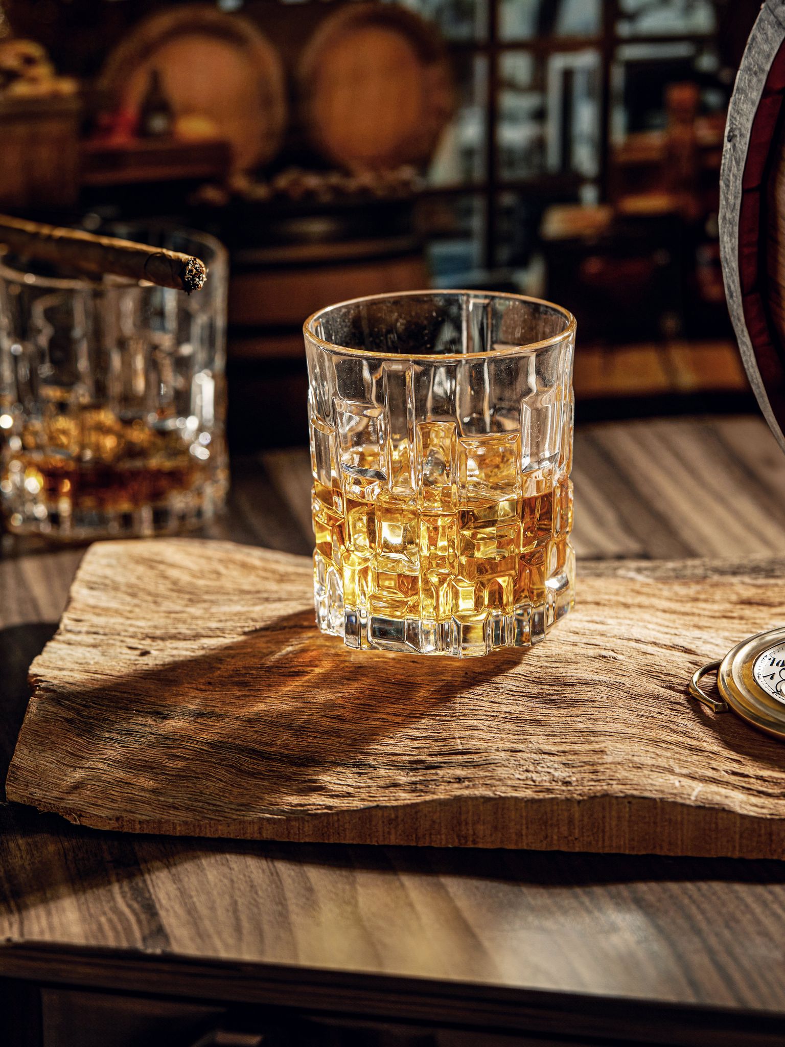 TIMELESS CRYSTAL WHISKEY GLASS - ITALIAN CRYSTAL-Set Of 2