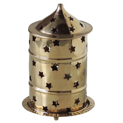 Brass Table Decor Oil Lamp, Deepak  - Beautiful Oil Lamp for Temple Use, Height : 6.5 Inch (ZMAS539 C)