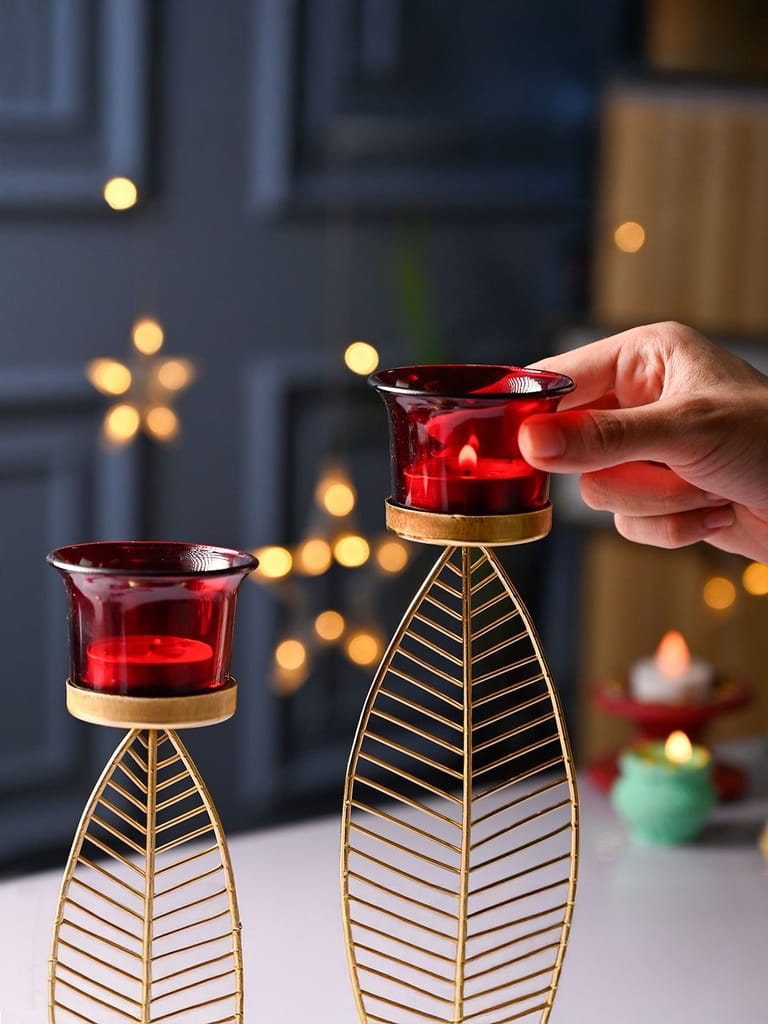 VON CASA Red Leaf Shape T-Light Holder - Set Of 2