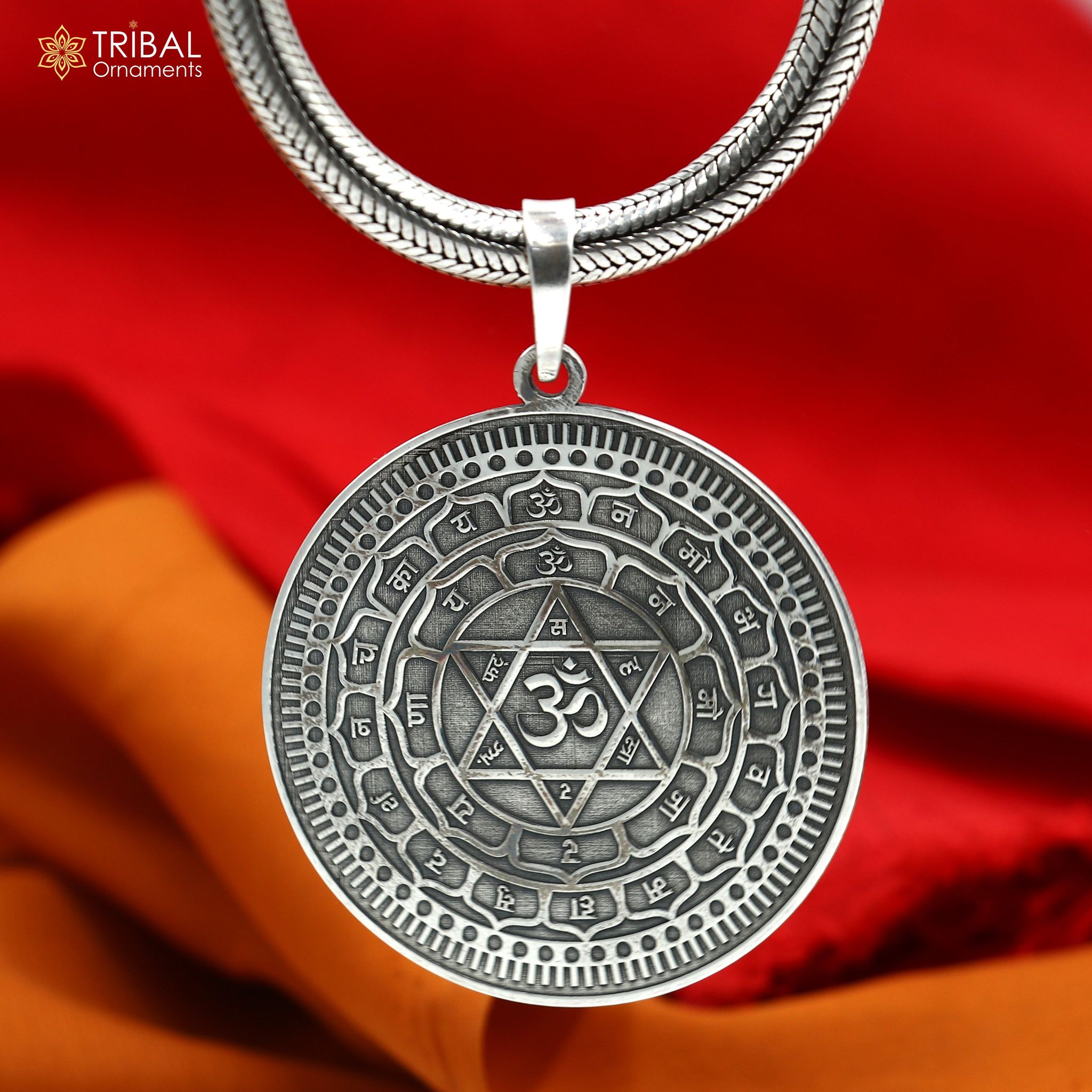 925 Sterling silver  Sudarshan chakra yantra pendant tribal ethnic jewelry nsp1069-Only Pendant