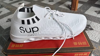 Mens White Knitted Sports Shoes