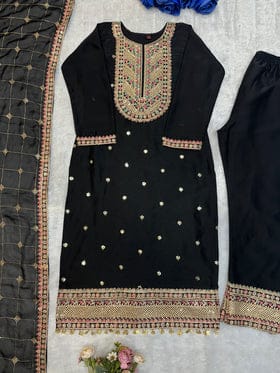 Beautiful Party Wear Suit Pent And Fancy Dupatta Beautiful Party Wear Suit Pent And Fancy Dupatta