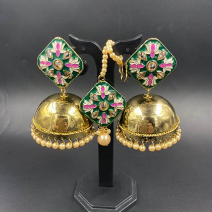 ZEVAR I Jhumka Earrings & Maangtika Set