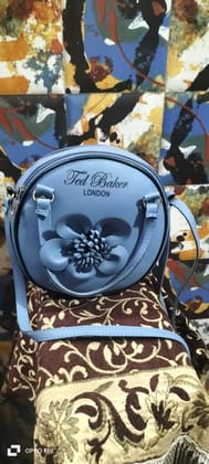 Women Sling Hand Bag