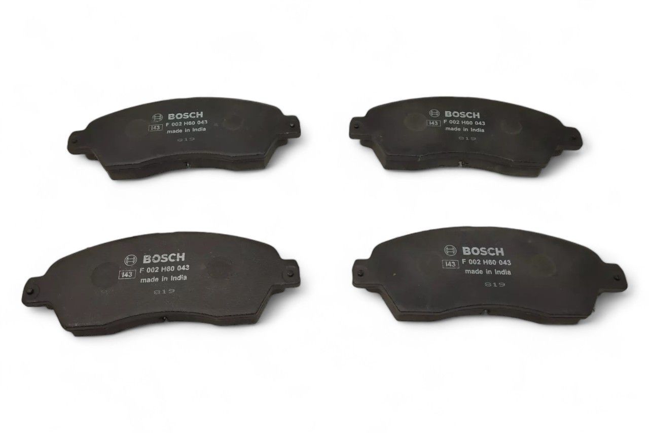 Bosch Front Brake Pad Set AV778128
